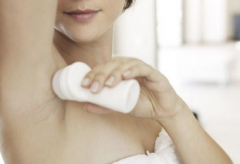 <b>Ӱ�����ĵ�Ҹ�����������滤��.</b>